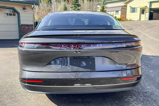 Used 2025 Lucid Air Grand Touring image 7