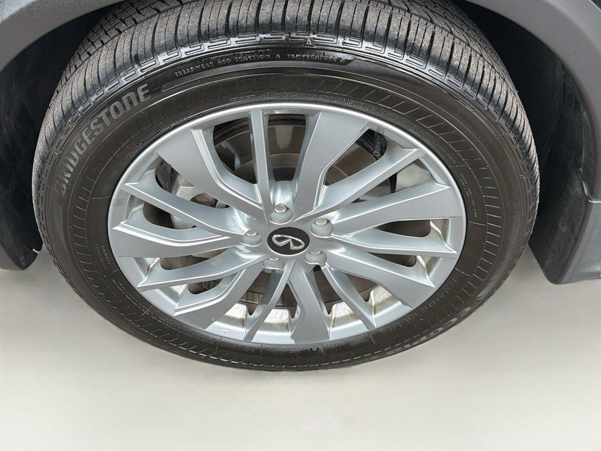 Used 2024 INFINITI QX50 Luxe AWD/4WD image 11