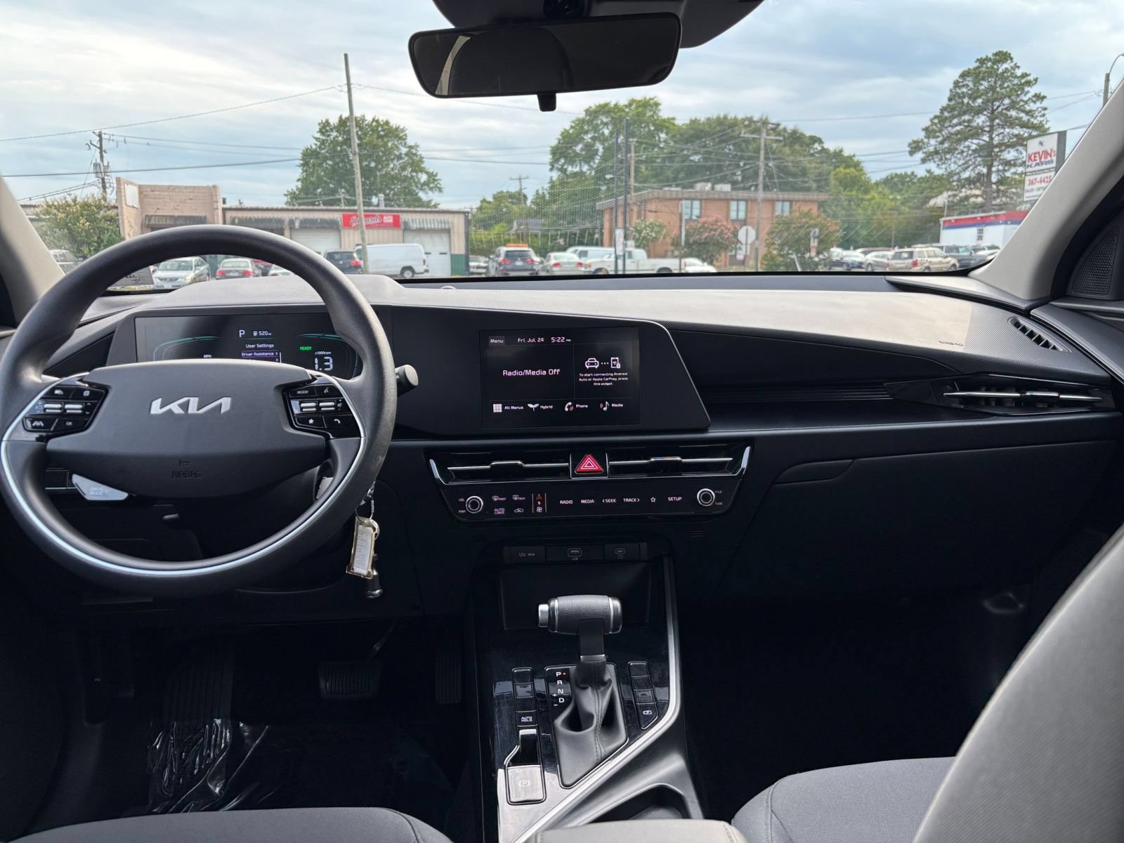 Used 2026 Kia Niro LX FWD image 31