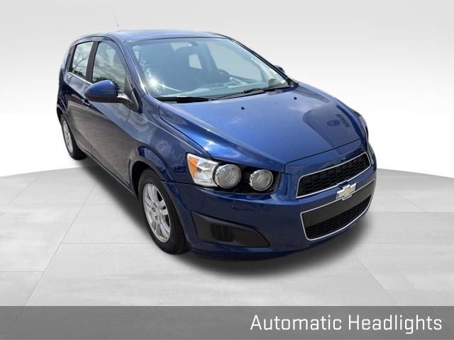 Used 2013 Chevrolet Sonic LT FWD image 3