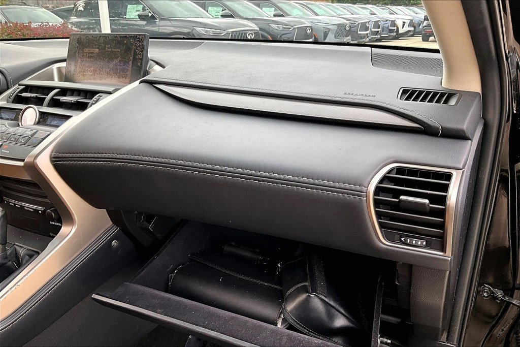 Used 2016 Lexus NX 200t FWD image 26