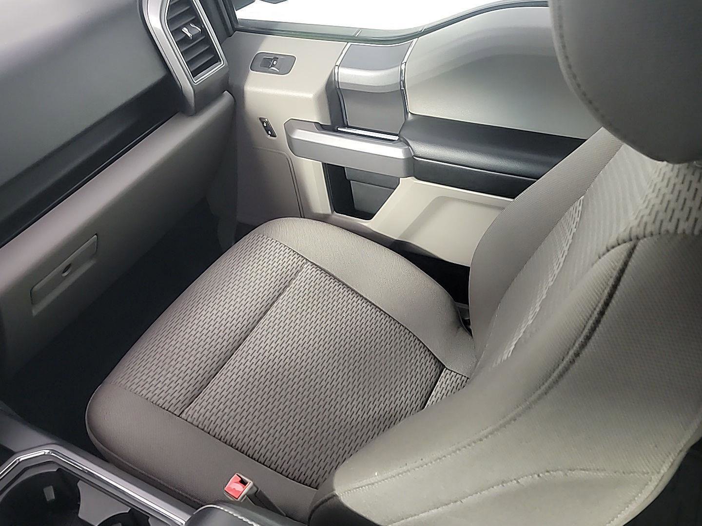 Used 2018 Ford F150 XLT w/ Equipment Group 302A Luxury image 20