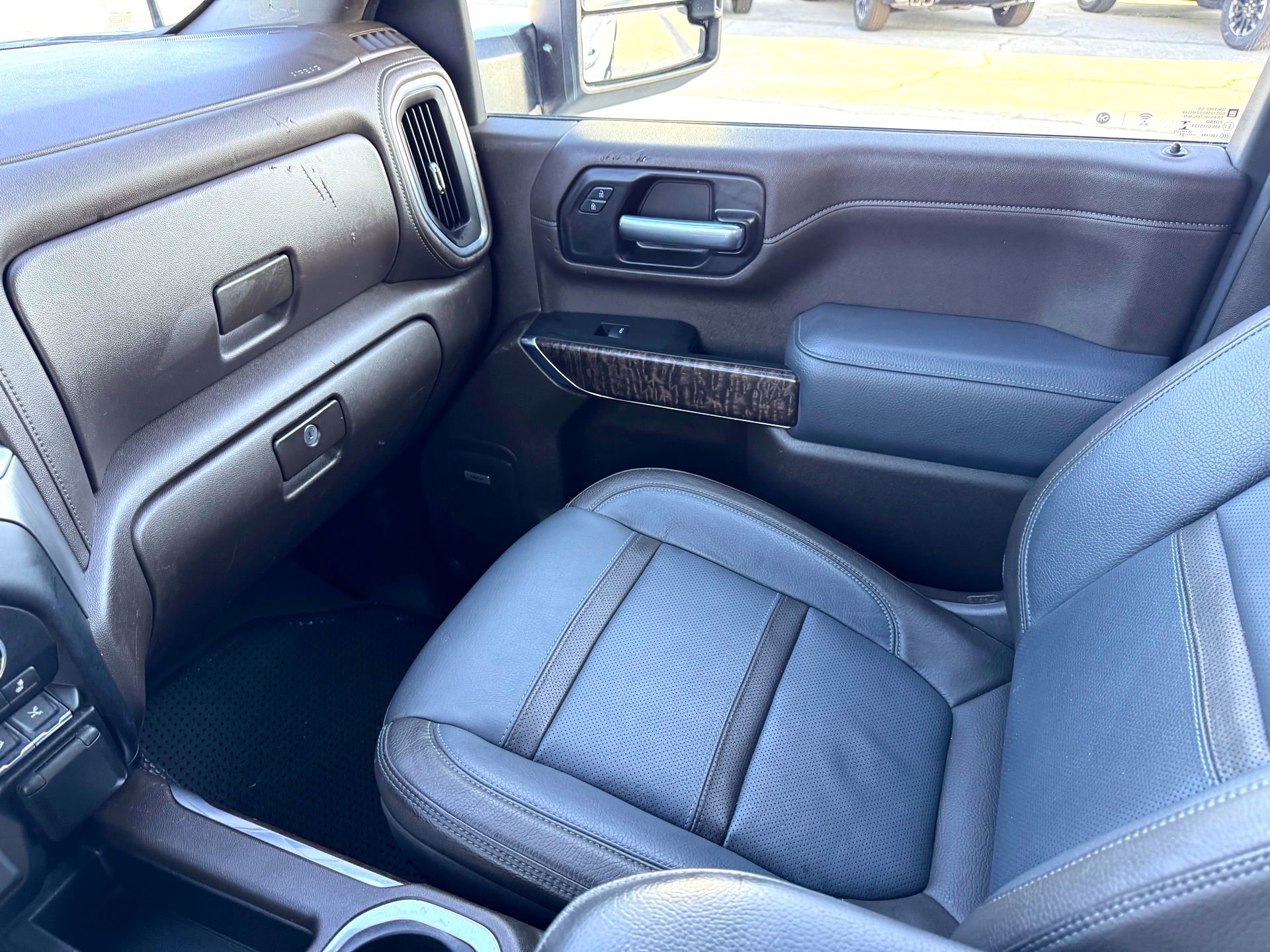 Used 2021 GMC Sierra 2500 Denali w/ Denali Ultimate Package image 34