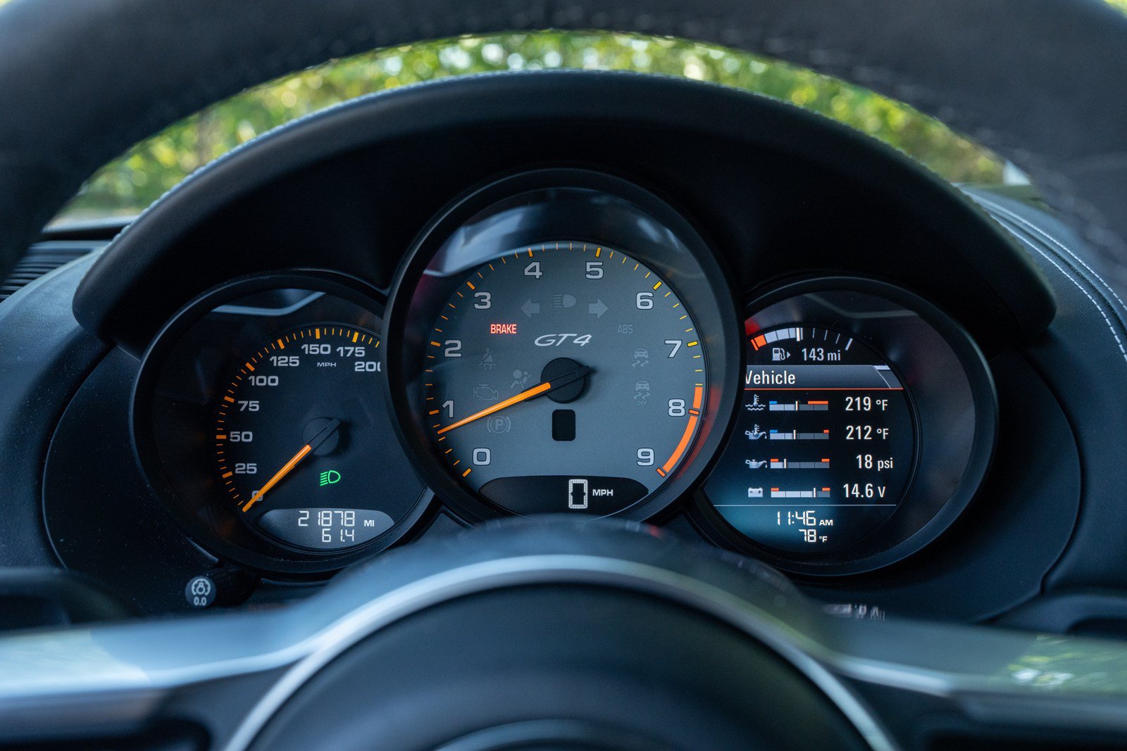 Certified 2016 Porsche Cayman GT4 RWD image 26
