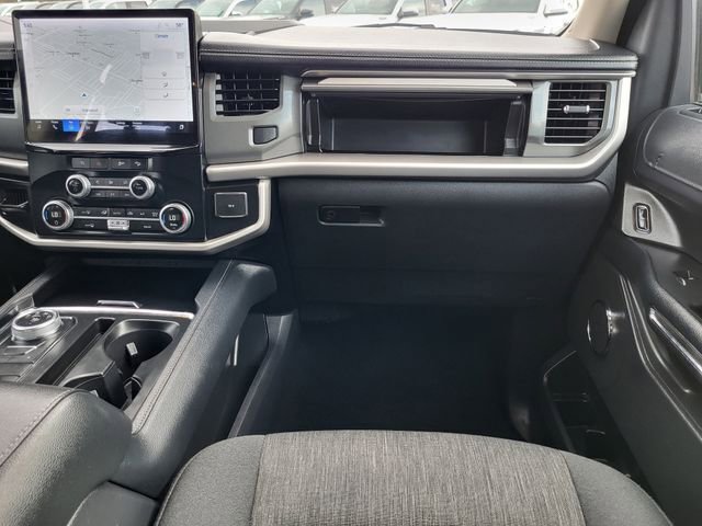 Used 2024 Ford Expedition Max XLT AWD/4WD image 26