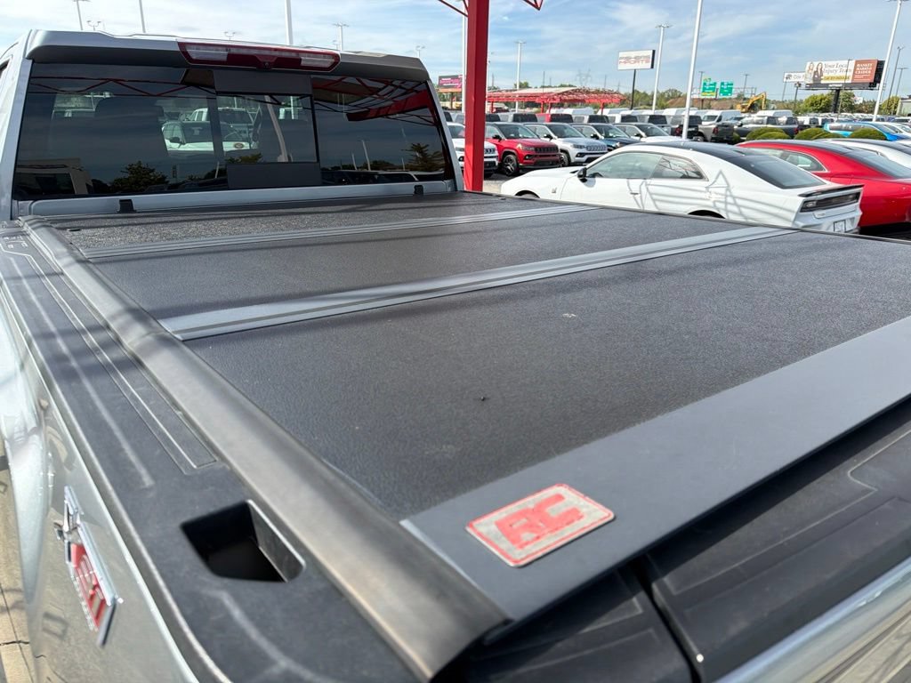 Used 2024 GMC Sierra 2500 SLT w/ SLT Premium Package AWD/4WD image 21