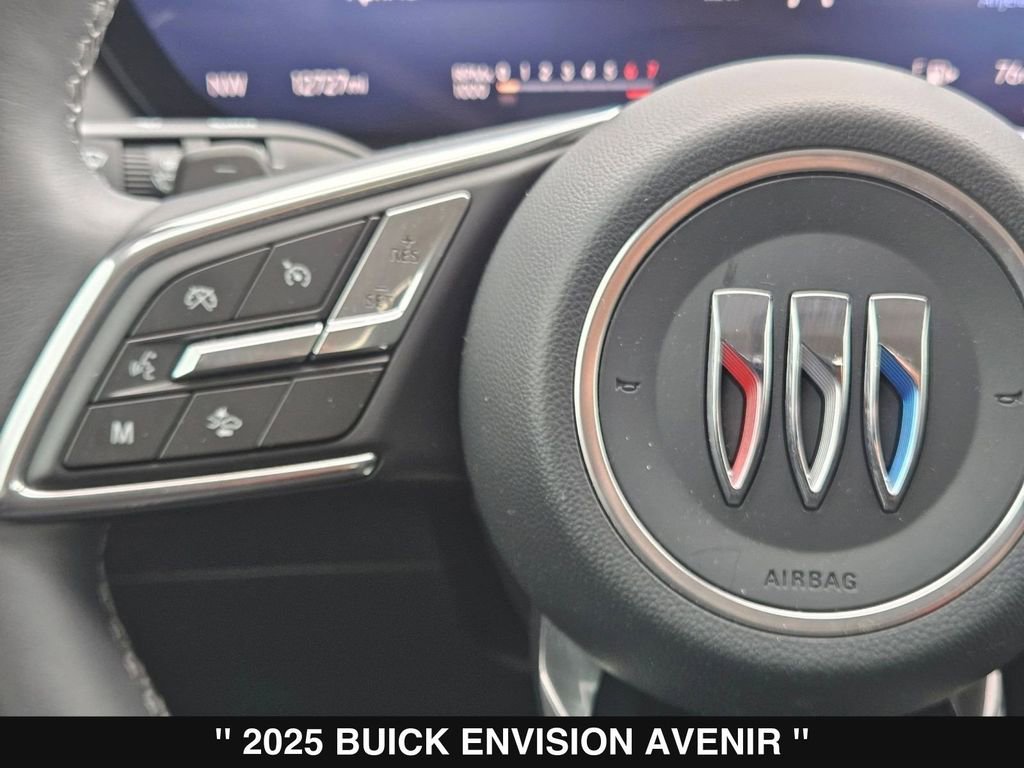 Used 2025 Buick Envision Avenir AWD/4WD image 22