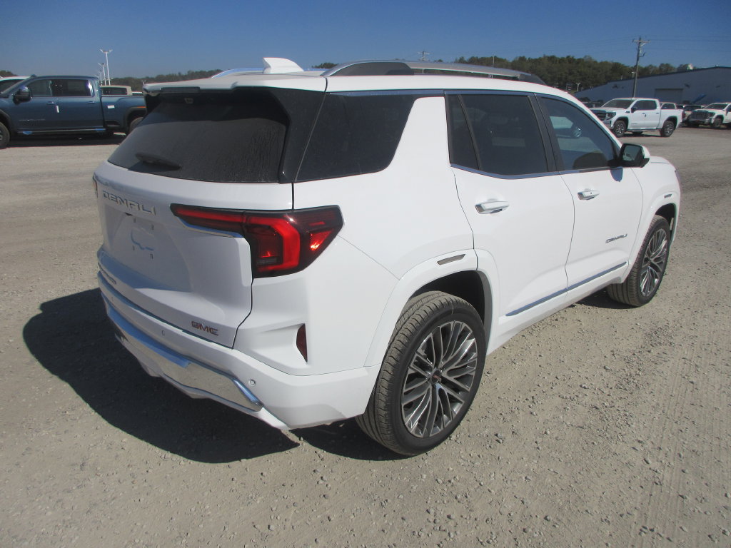 New 2027 GMC Terrain Denali AWD/4WD image 4