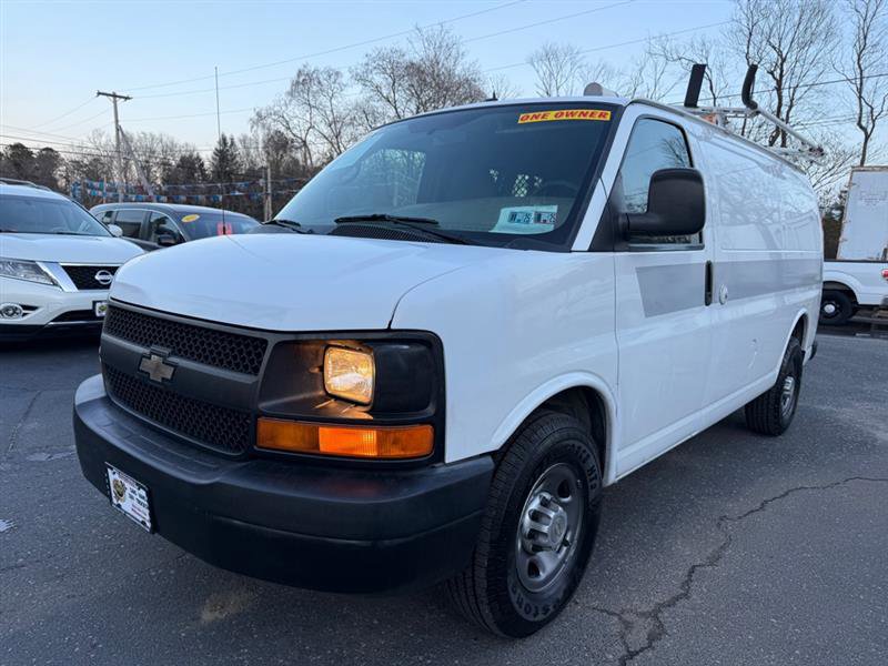 Used 2011 Chevrolet Express 2500 image 5