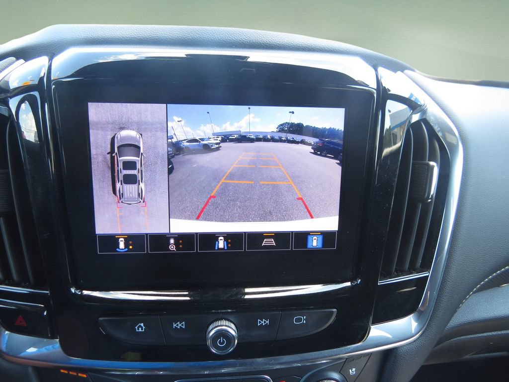 Certified 2023 Chevrolet Traverse Premier FWD image 55