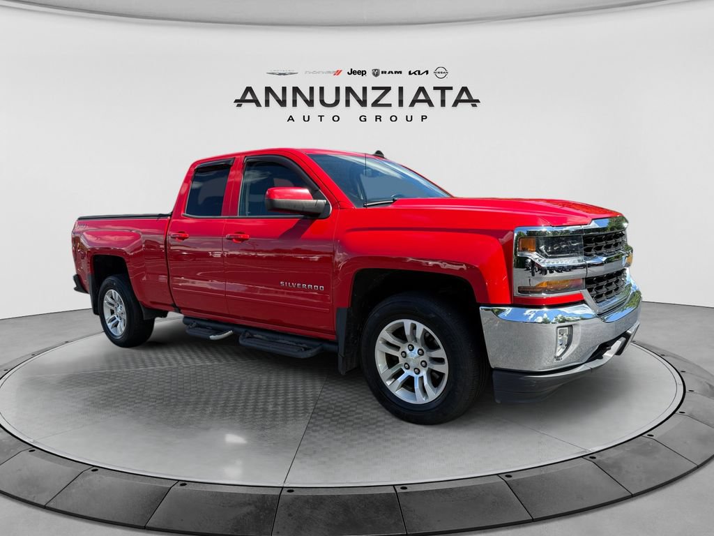 Used 2018 Chevrolet Silverado 1500 LT w/ All Star Edition AWD/4WD image 7