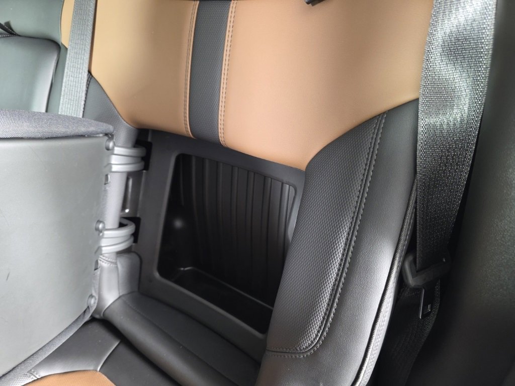 Used 2022 Chevrolet Silverado 1500 High Country w/ Technology Package image 35