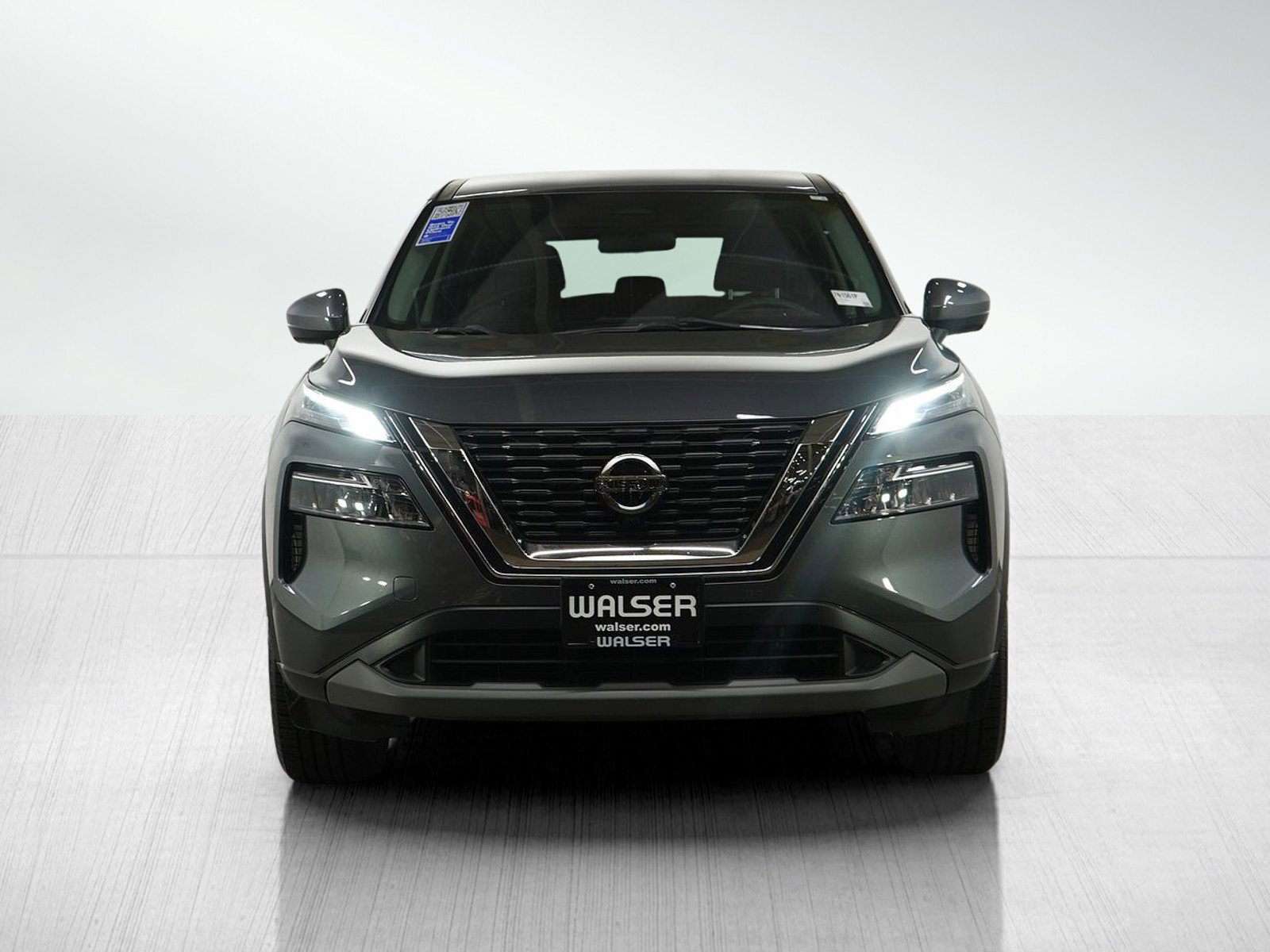 Used 2021 Nissan Rogue SV image 8