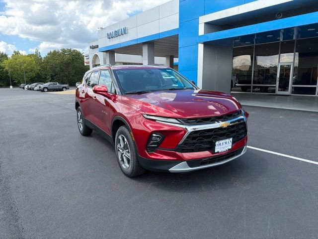 New 2026 Chevrolet Blazer LT w/ Convenience Package FWD image 2