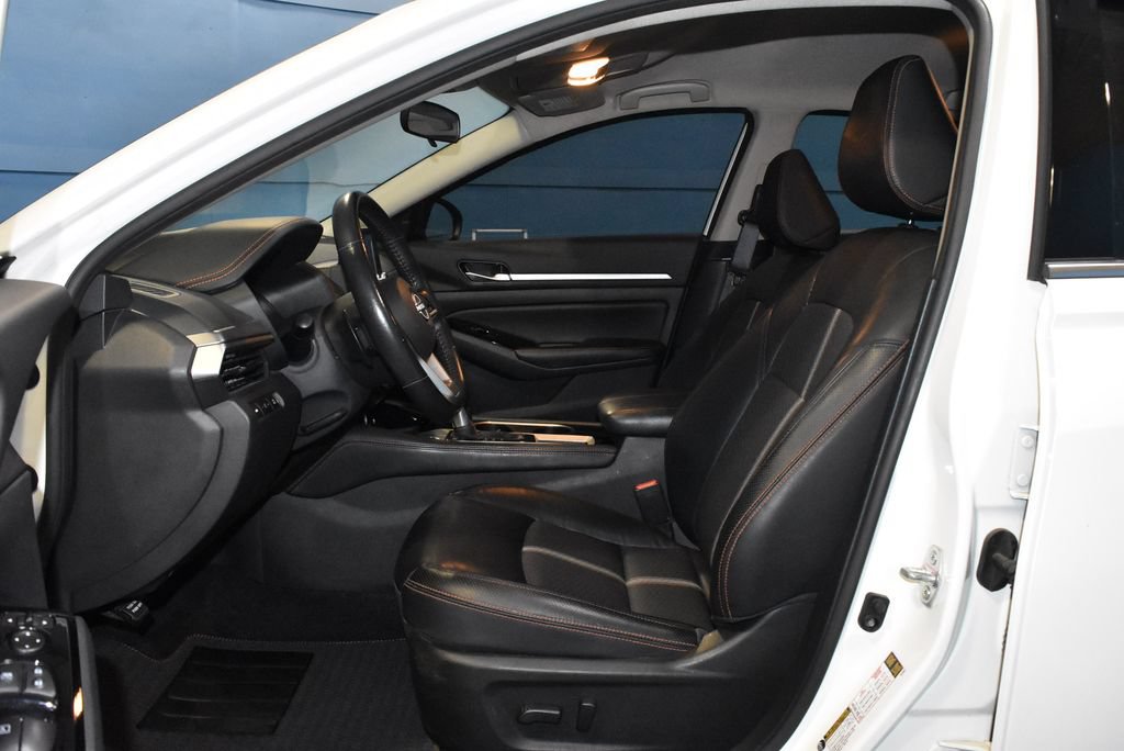Certified 2024 Nissan Altima 2.5 SR FWD image 6