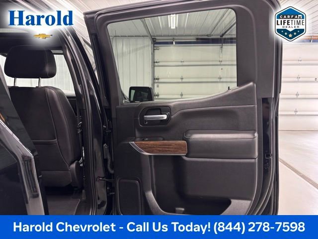 Used 2021 Chevrolet Silverado 1500 High Country w/ Safety Package II image 8