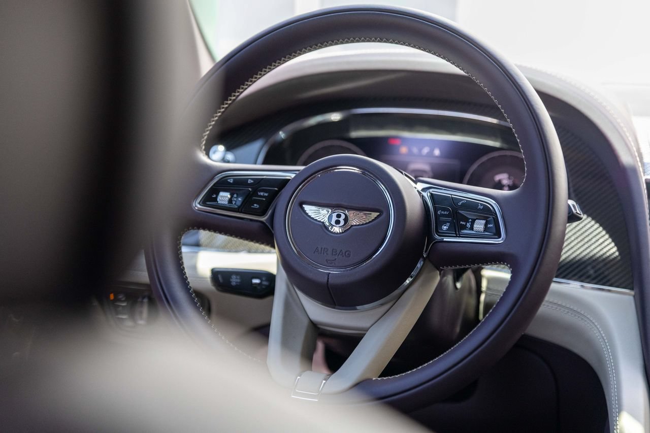Certified 2023 Bentley Bentayga AWD/4WD image 59