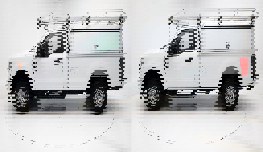 Used 2021 Ford F250 XL w/ Power Equipment Group image 6