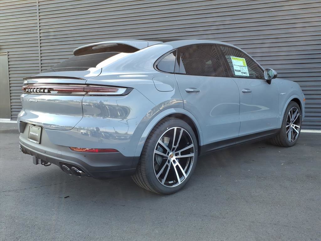 New 2026 Porsche Cayenne S image 29