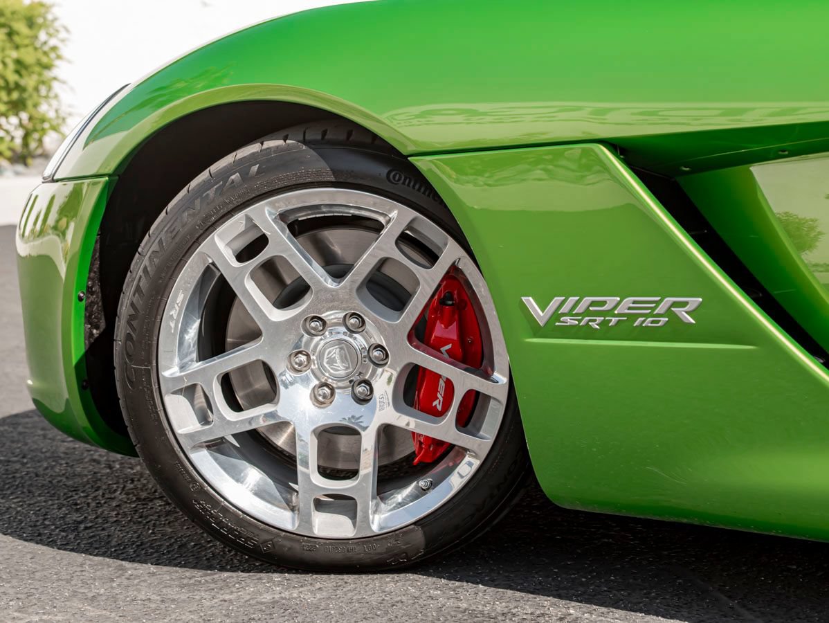 Used 2008 Dodge Viper SRT-10 RWD image 17