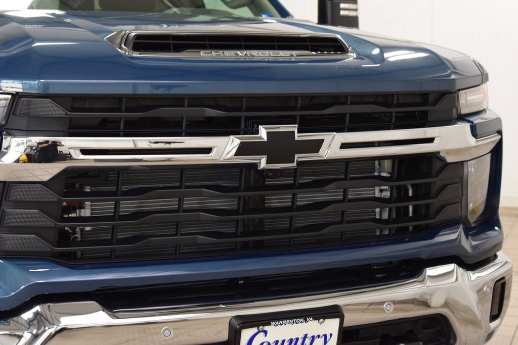 New 2026 Chevrolet Silverado 2500 LT w/ All Star Edition AWD/4WD image 11