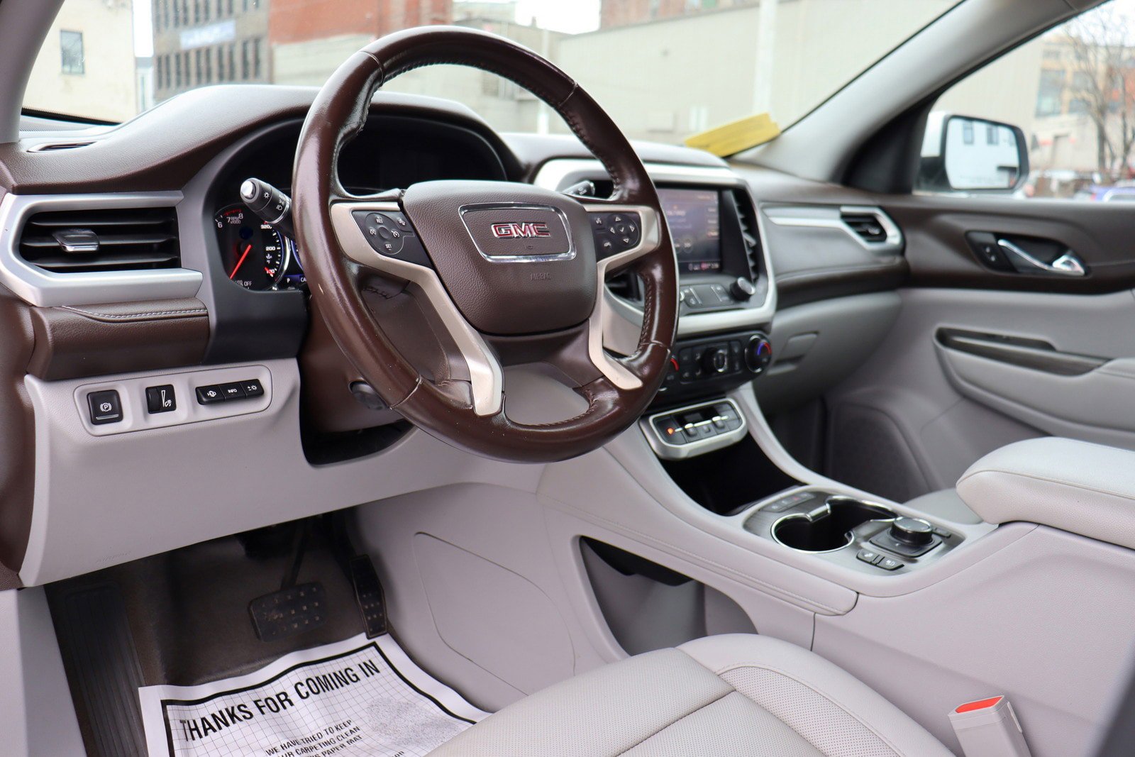 Used 2020 GMC Acadia SLT w/ Driver Alert Package II AWD/4WD image 10