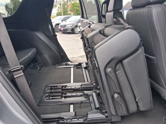 Used 2025 Chevrolet Tahoe LT AWD/4WD image 25