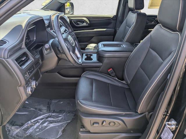 Used 2023 GMC Yukon SLT AWD/4WD image 15