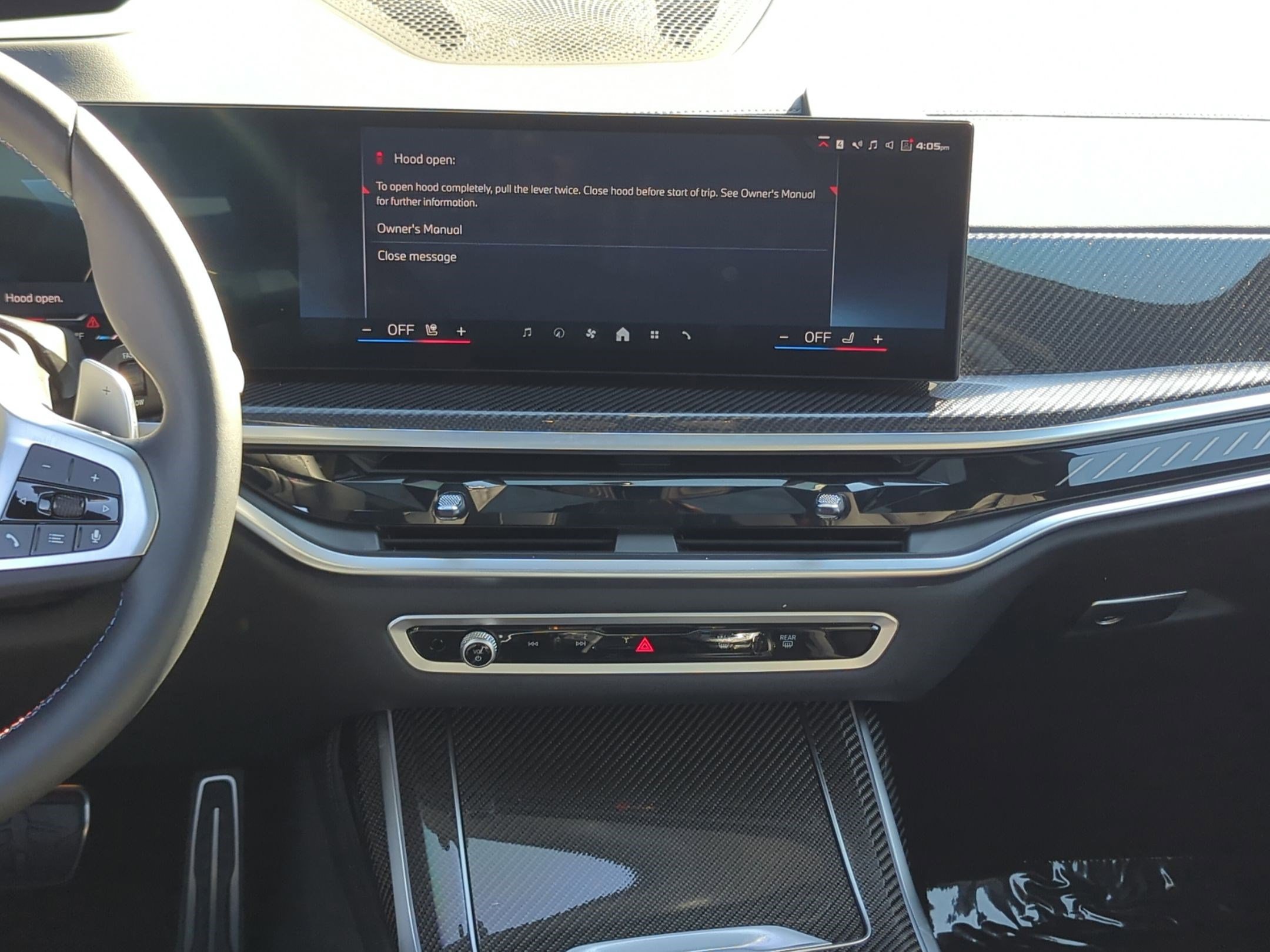 Used 2025 BMW X7 M60i w/ Executive Package image 30