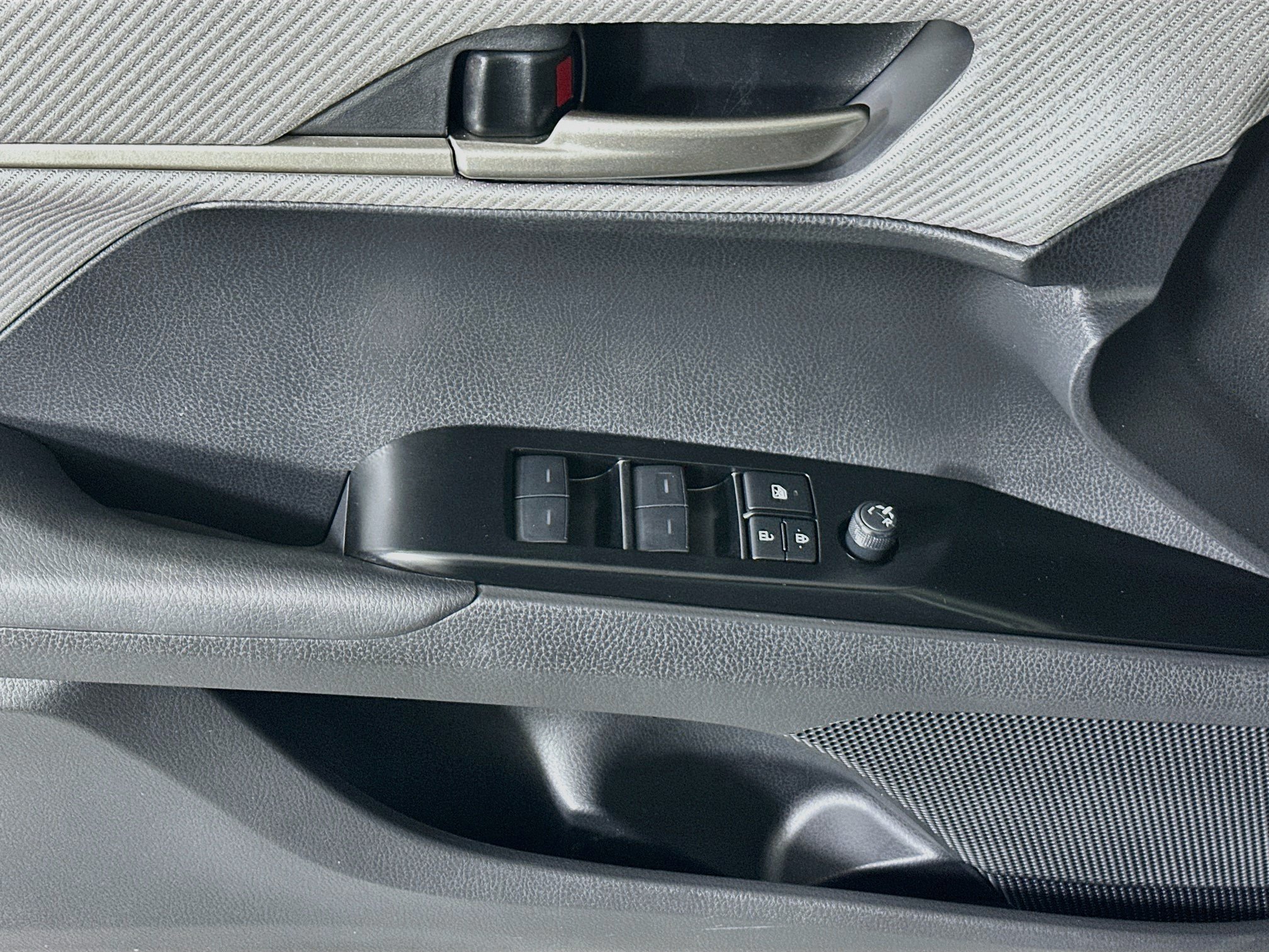 Certified 2026 Toyota Camry SE FWD image 14