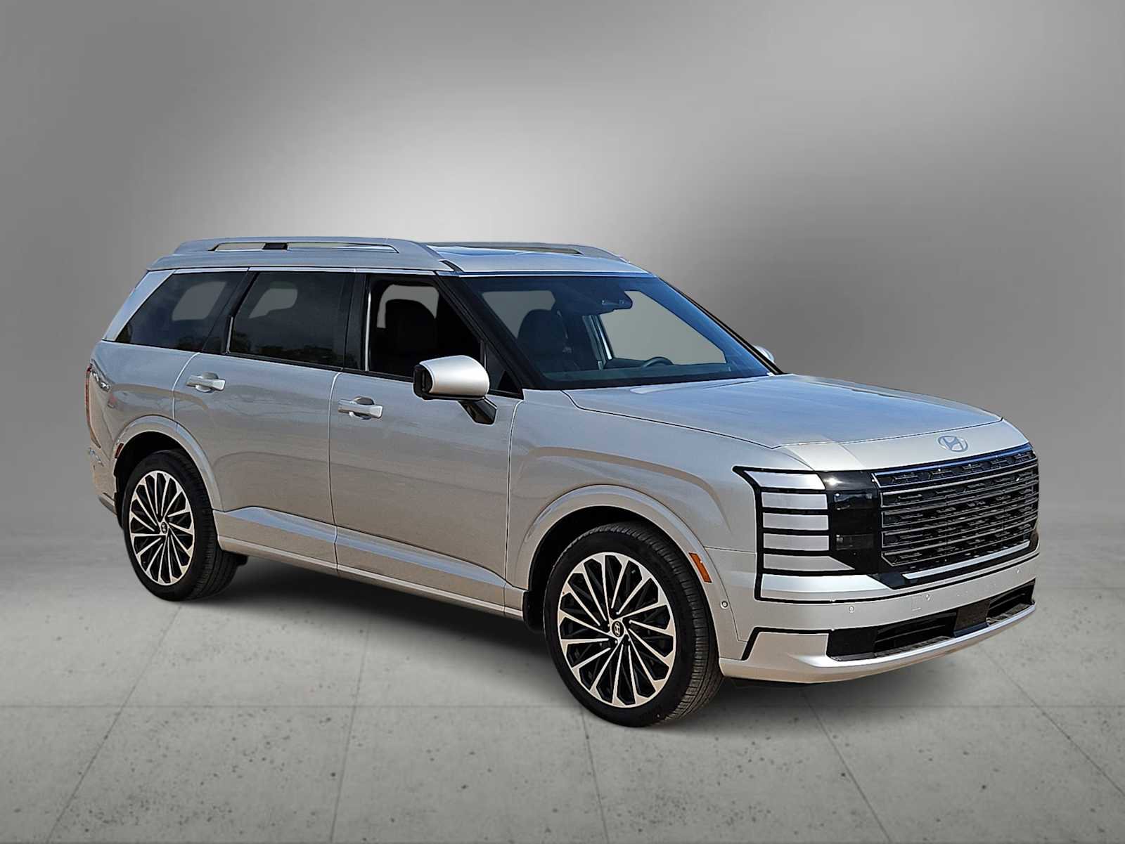 New 2026 Hyundai Palisade Calligraphy FWD image 2