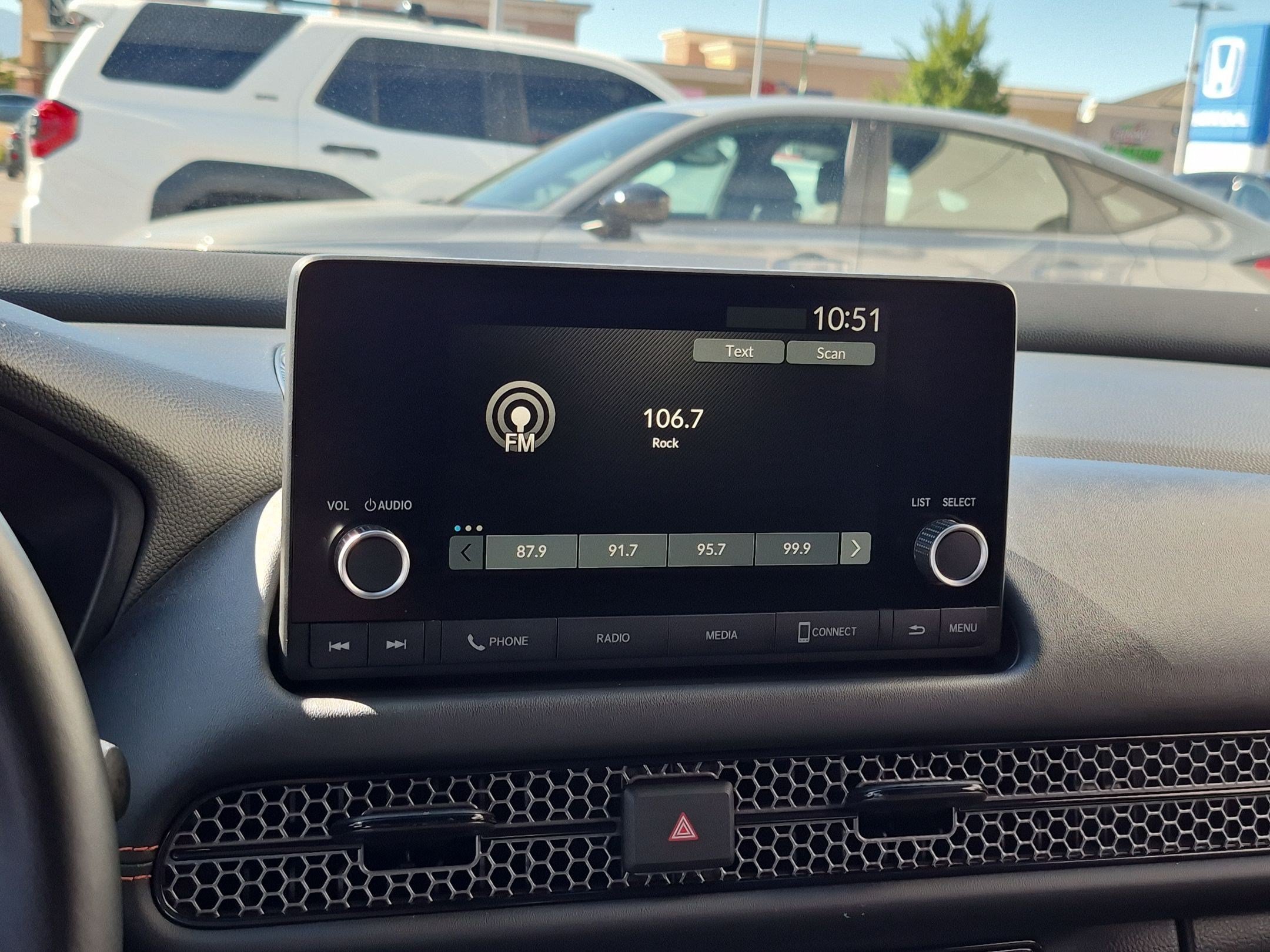 Certified 2025 Honda HR-V Sport image 24
