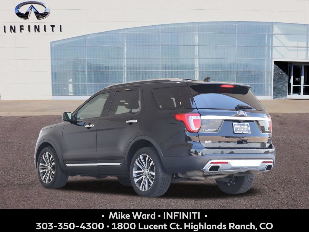 Used 2017 Ford Explorer Platinum AWD/4WD image 3