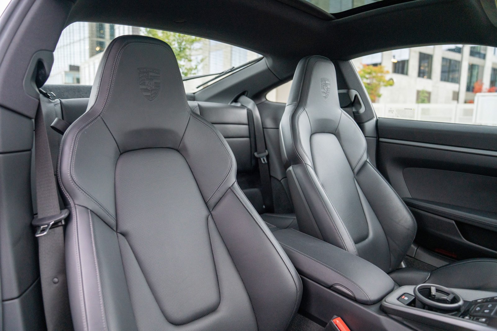 Certified 2024 Porsche 911 Carrera 4S AWD/4WD image 27