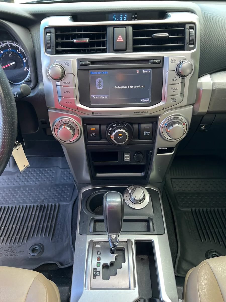 Used 2017 Toyota 4Runner SR5 Premium AWD/4WD image 18