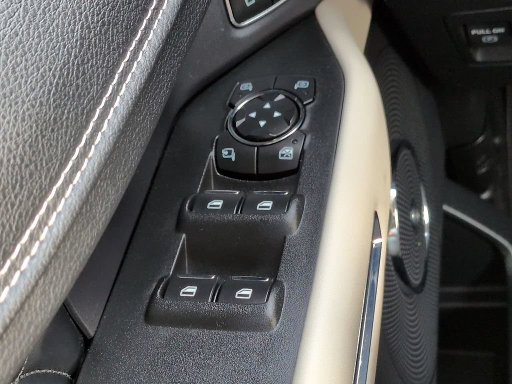 Used 2019 Ford Expedition Max Platinum RWD image 25