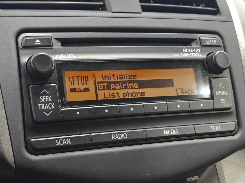 Used 2012 Toyota RAV4 4WD w/ Value Pkg image 8