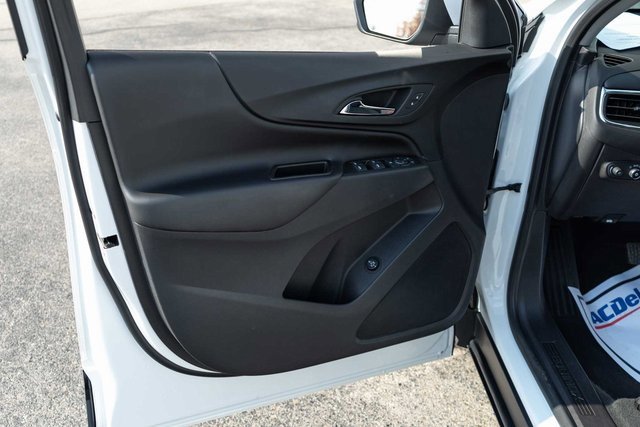 Used 2022 Chevrolet Equinox LT image 12