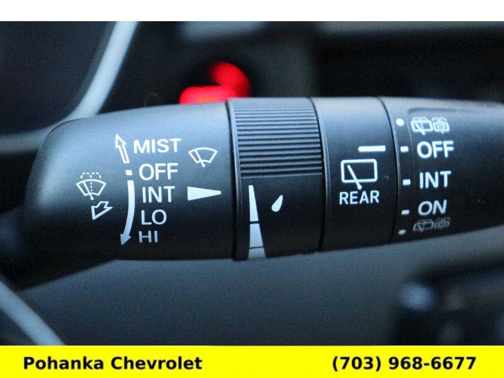 Used 2024 Honda Pilot Touring image 11