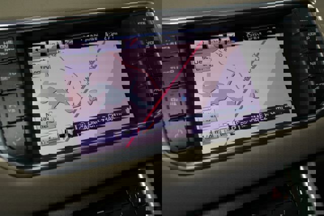 Used 2013 Land Rover Range Rover Evoque Pure Plus image 16