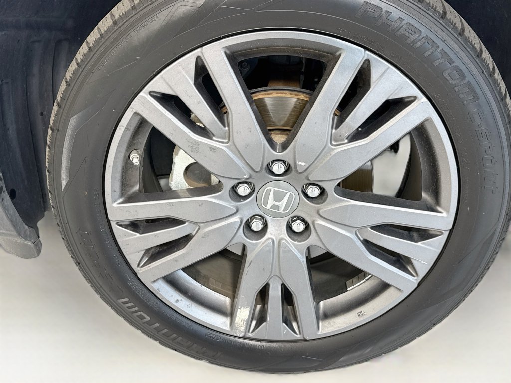 Used 2022 Honda Pilot Sport image 30