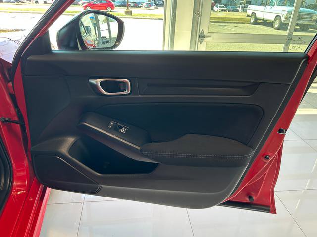 Used 2023 Honda Civic Sport image 25