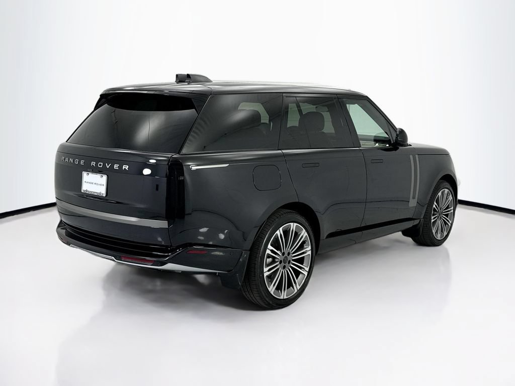 New 2026 Land Rover Range Rover SE AWD/4WD image 5