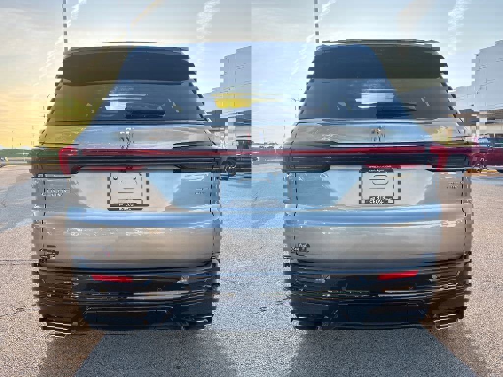 New 2026 Buick Enclave Sport Touring image 7