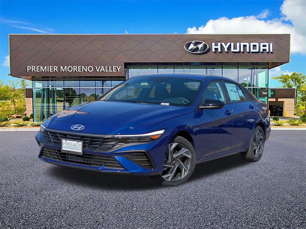New 2025 Hyundai Elantra SEL