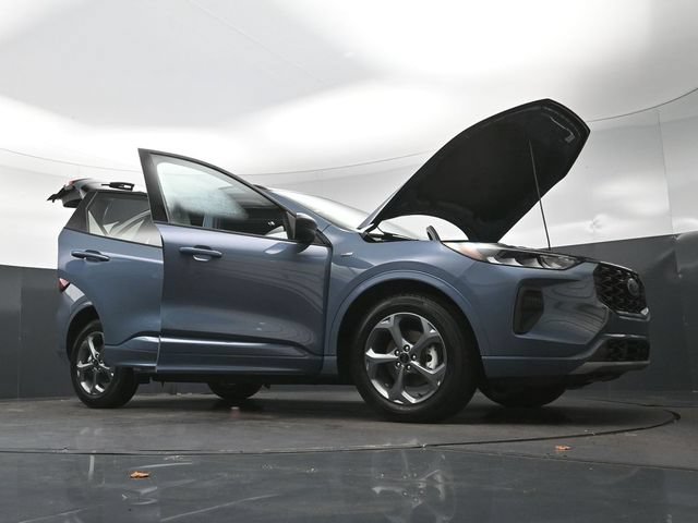Used 2023 Ford Escape ST-Line w/ Equipment Group 301A FWD image 33