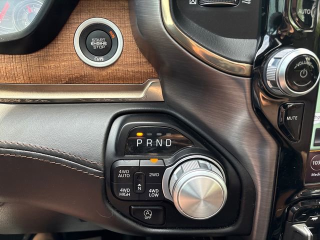 Used 2021 RAM 1500 Limited AWD/4WD image 18