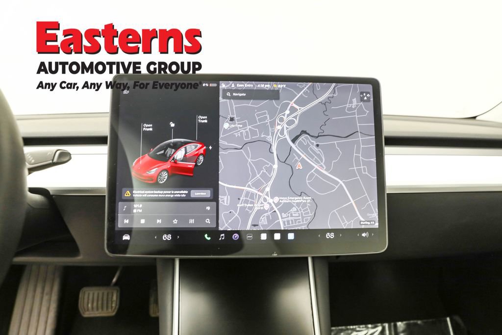 Used 2019 Tesla Model 3 Performance image 12