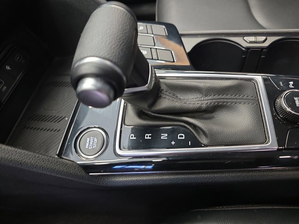 Certified 2025 Kia Sportage EX image 32