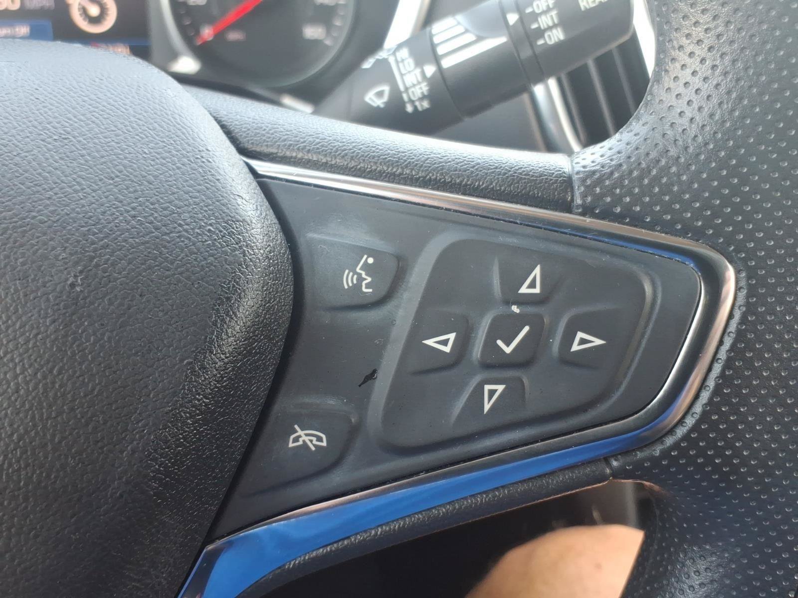 Used 2021 Chevrolet Equinox LT FWD image 22